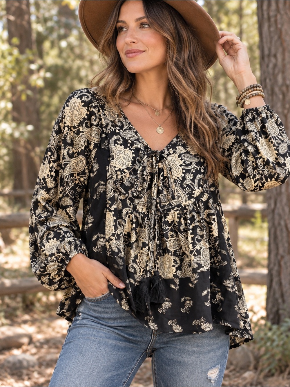 Muse black and tan paisley print bohemian peasant blouse small